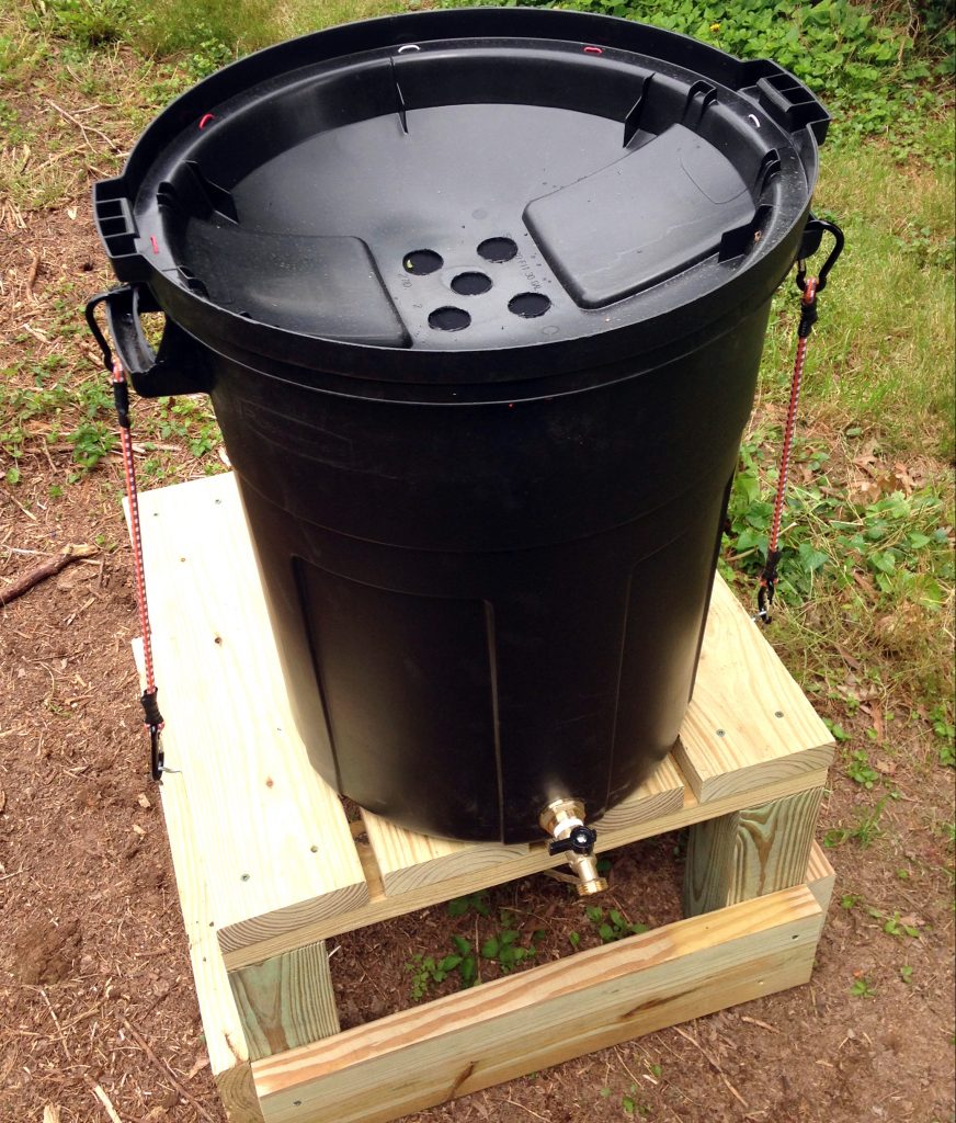 diy-rain-barrel-a-green-way-to-conserve-water-for-your-garden