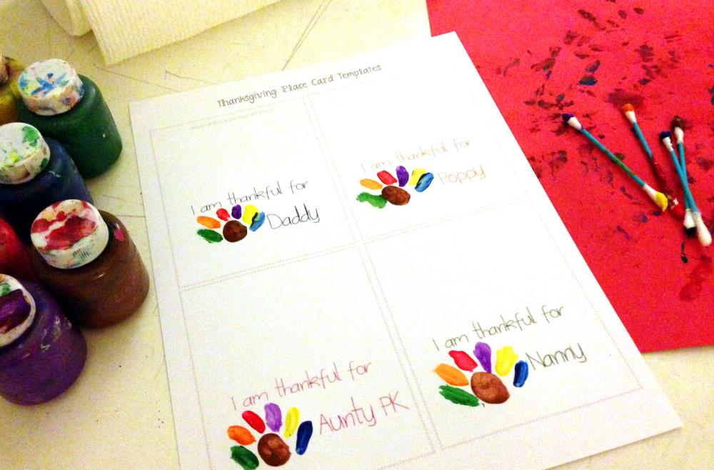 Thanksgiving Place Cards Kids Can Make with free printable