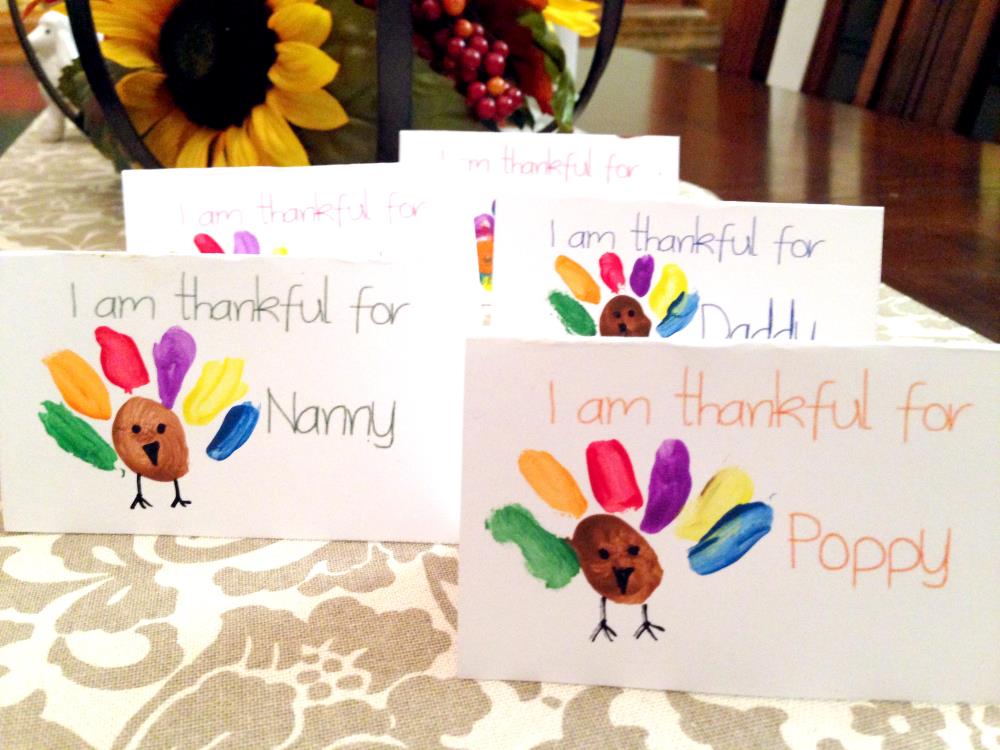 Thanksgiving Place Cards Kids Can Make with Free Printables