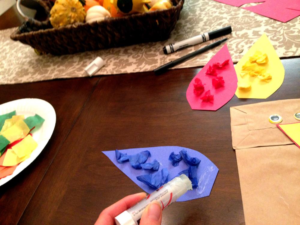 Perfect Thanksgiving Kids Craft - Paper Bag Turkey Puppet