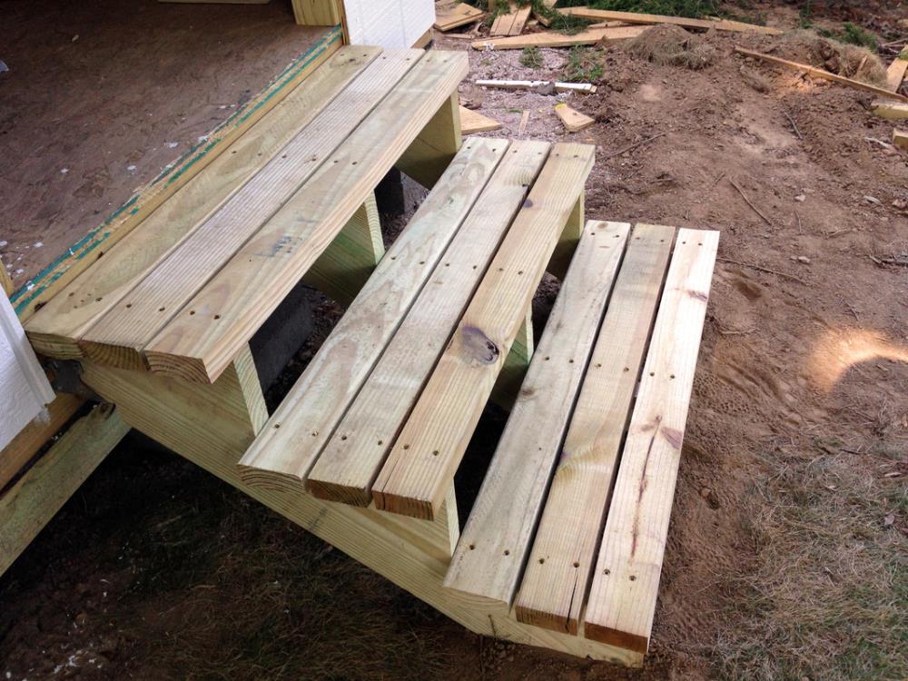 Building Steps for the Shed - Shed Tutorial