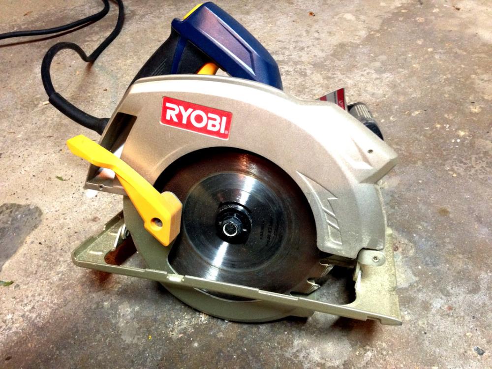 12 Must-Have Tools for DIYers - Circular Saw
