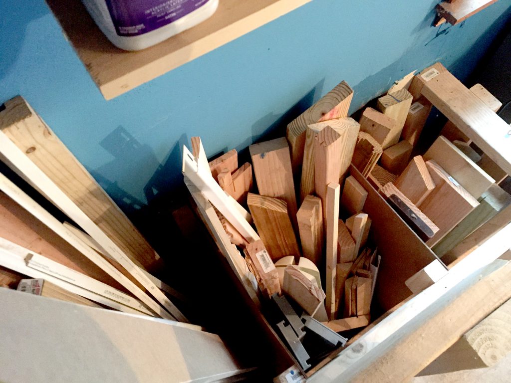 How to Build a Scrap Wood Storage Bin - Easy Garage Organization Tips