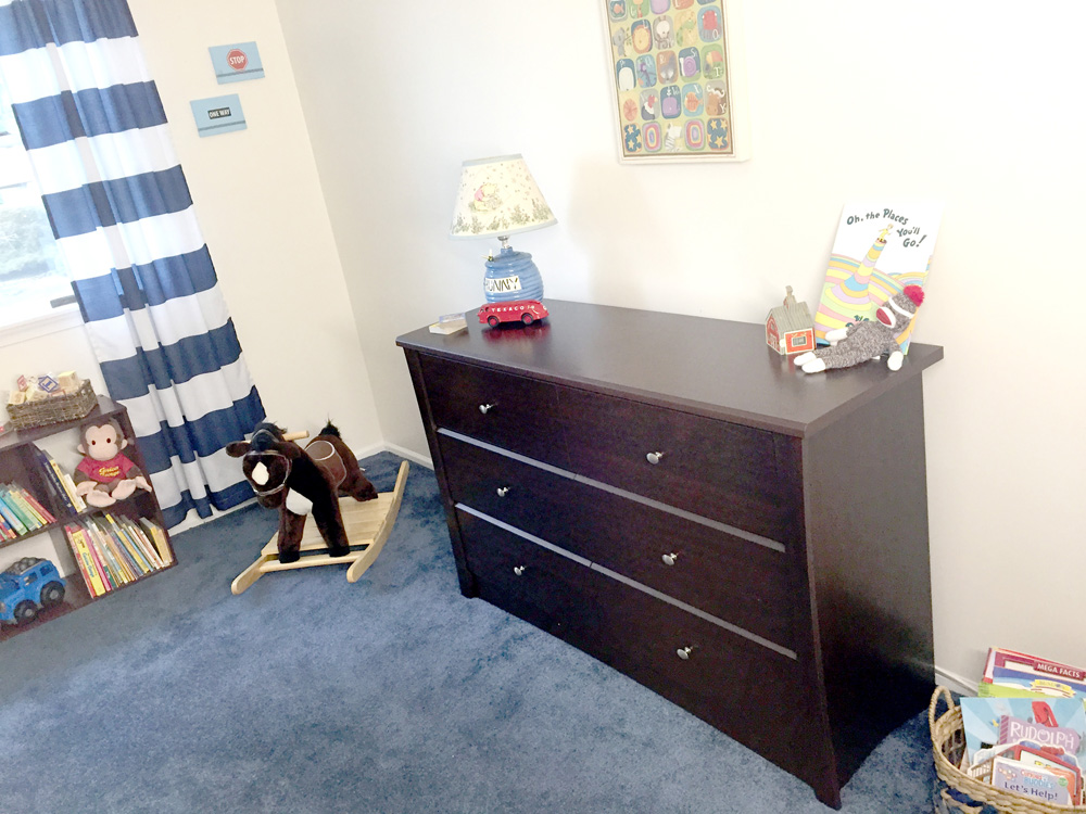 Furnishing Kids Rooms with Old and New Things