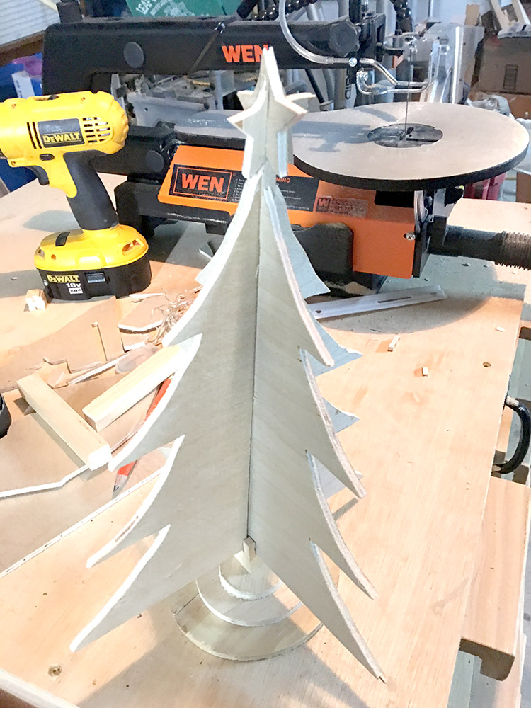 3D Wood Christmas tree DIY